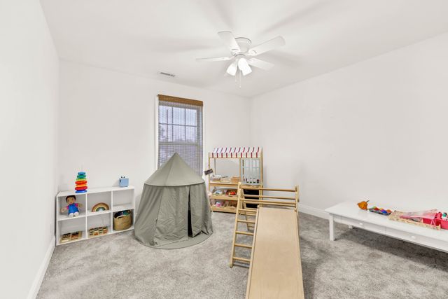 1838 Patricia Dr, Clarksville, TN 37040