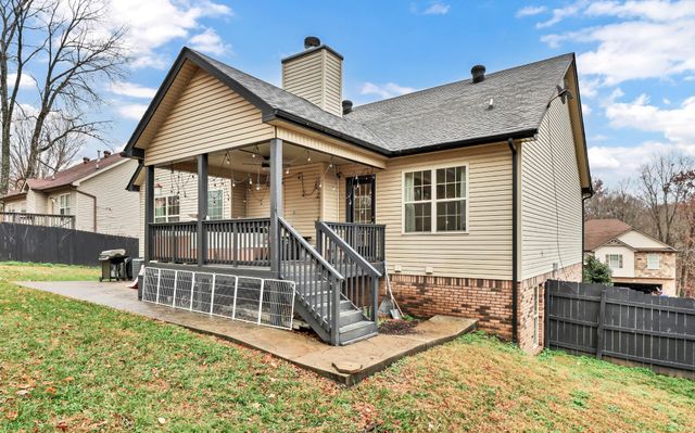 1838 Patricia Dr, Clarksville, TN 37040