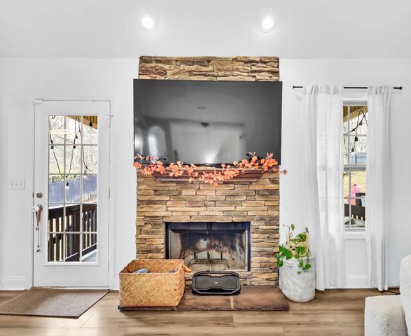 1838 Patricia Dr, Clarksville, TN 37040