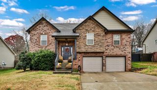 1838 Patricia Dr, Clarksville, TN 37040