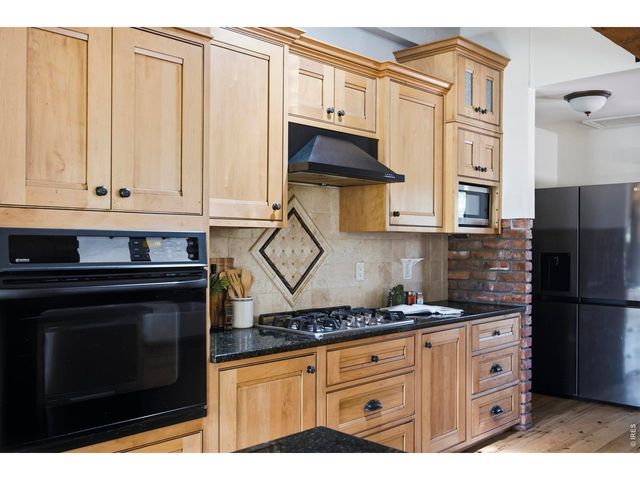 400 Ridgewood Ct, Fort Collins, CO 80524