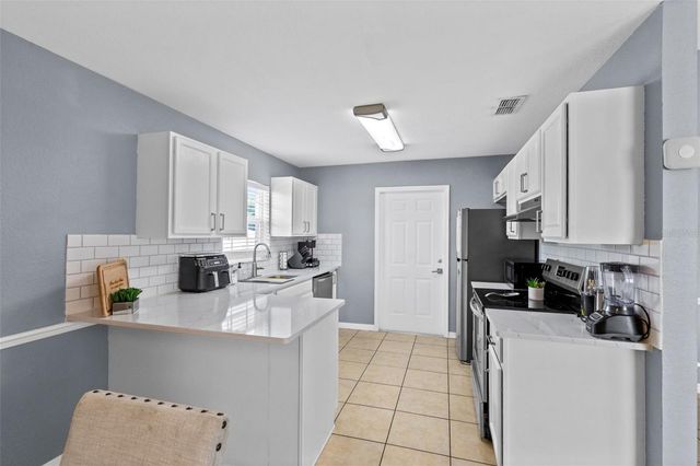 122 CHURCH STREET S, Lake Hamilton, FL 33851