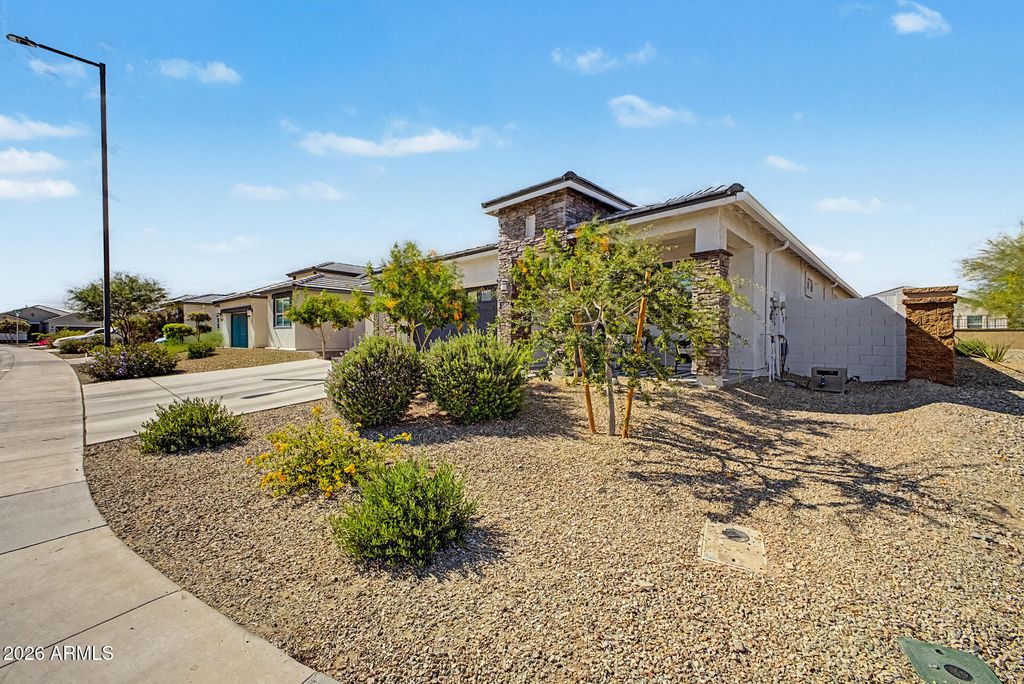 24054 W VERLEA Drive, Buckeye, AZ 85326 — photo 5
