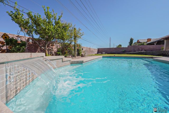 1464 W 32 Pl, Yuma, AZ 85365