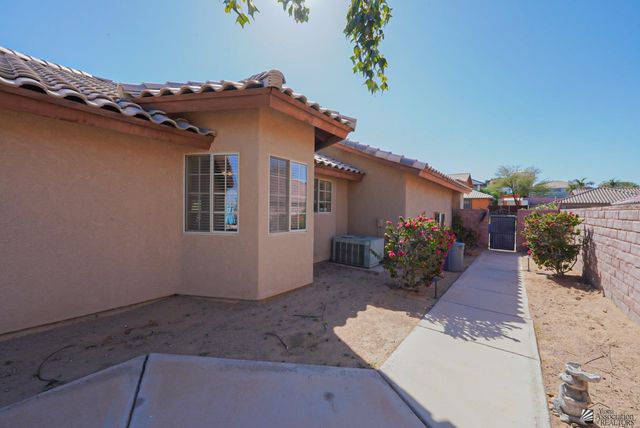 1464 W 32 Pl, Yuma, AZ 85365