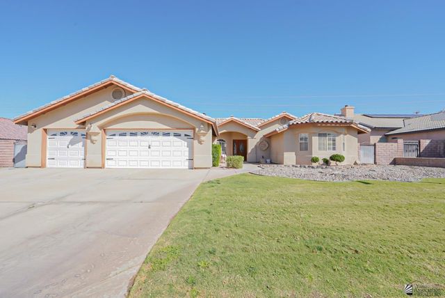 1464 W 32 Pl, Yuma, AZ 85365