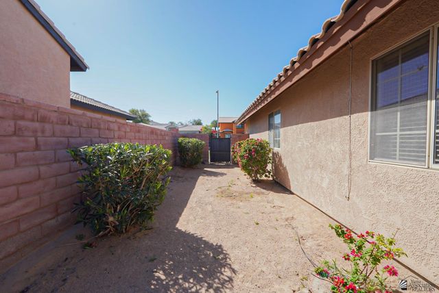 1464 W 32 Pl, Yuma, AZ 85365