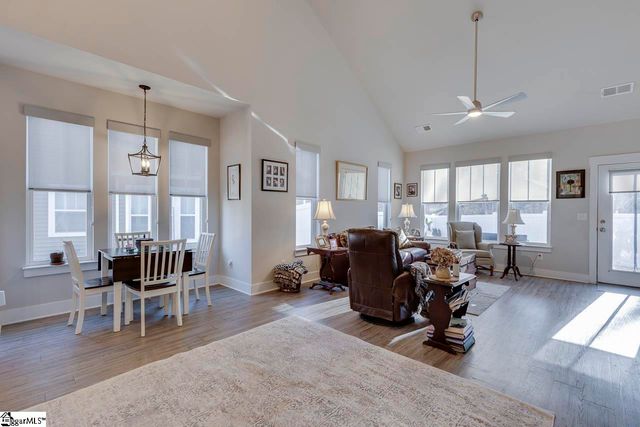 12 Creekhaven Lane, Taylors, SC 29687