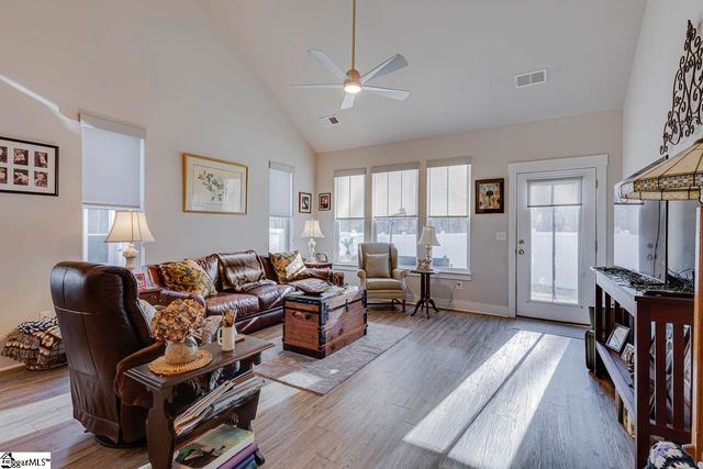 12 Creekhaven Lane, Taylors, SC 29687