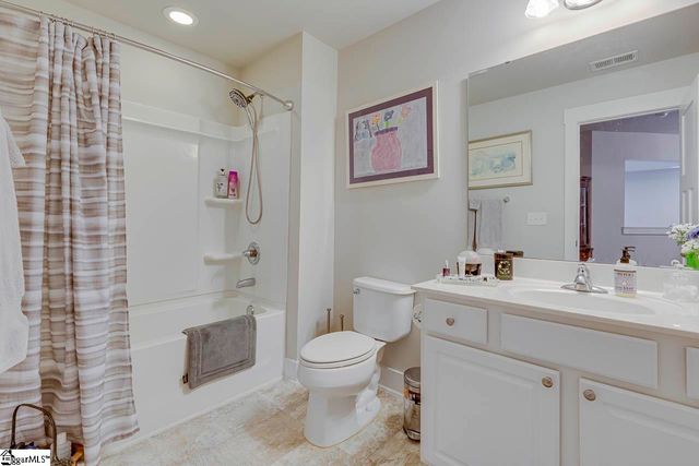 12 Creekhaven Lane, Taylors, SC 29687