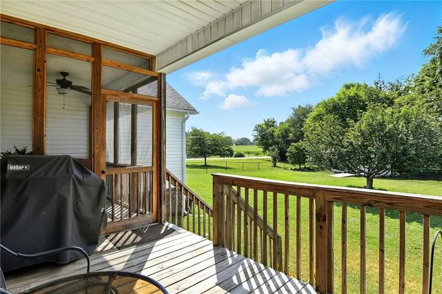 109 Marbrook Drive, Mocksville, NC 27028