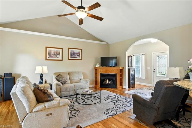 109 Marbrook Drive, Mocksville, NC 27028