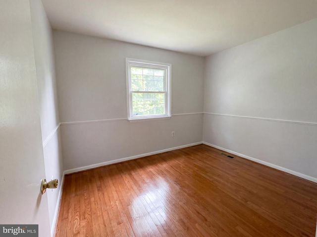 14281 PRINCEDALE DR, Woodbridge, VA 22193