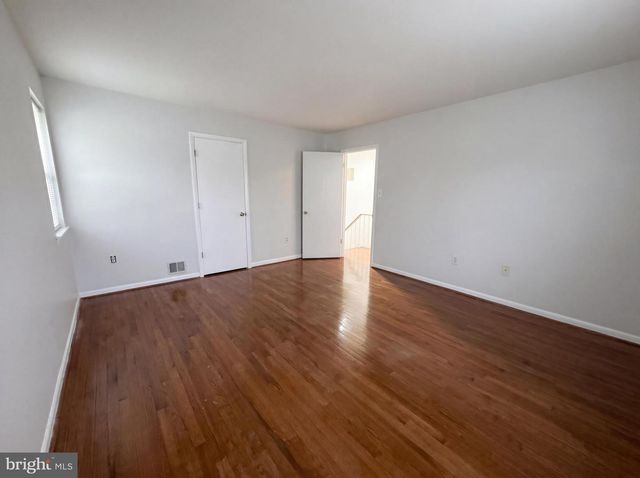 14281 PRINCEDALE DR, Woodbridge, VA 22193