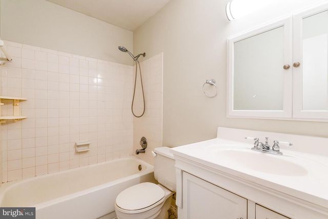14281 PRINCEDALE DR, Woodbridge, VA 22193