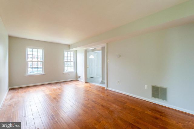 14281 PRINCEDALE DR, Woodbridge, VA 22193