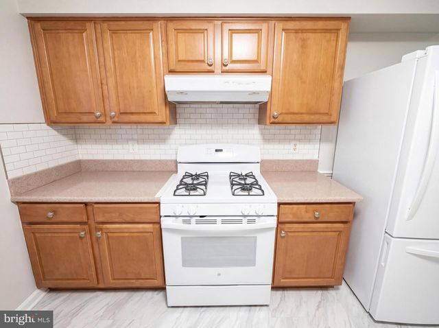 14281 PRINCEDALE DR, Woodbridge, VA 22193