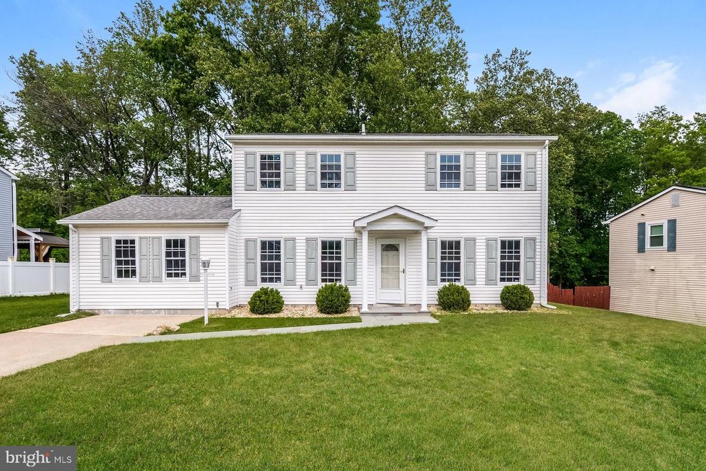 14281 PRINCEDALE DR, Woodbridge, VA 22193