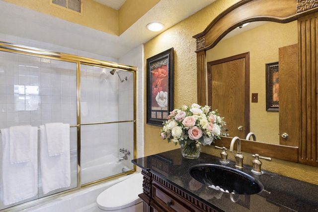 6517 Briarmeade Drive, Dallas, TX 75254