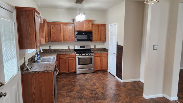 3911 Falvel Cove Drive, Spring, TX 77388