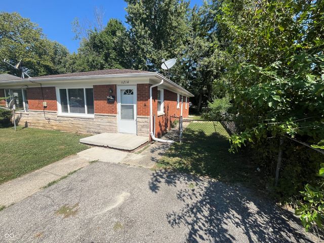 6214 Eastridge Drive, Indianapolis, IN 46219