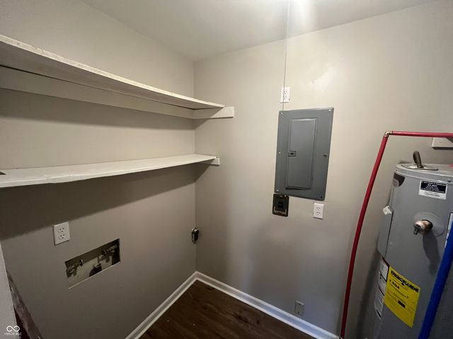 6214 Eastridge Drive, Indianapolis, IN 46219