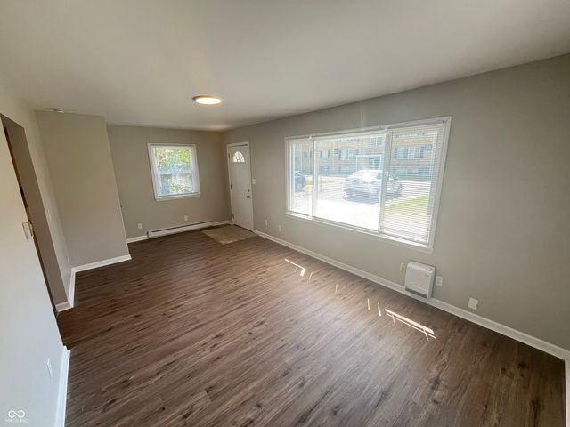 6214 Eastridge Drive, Indianapolis, IN 46219