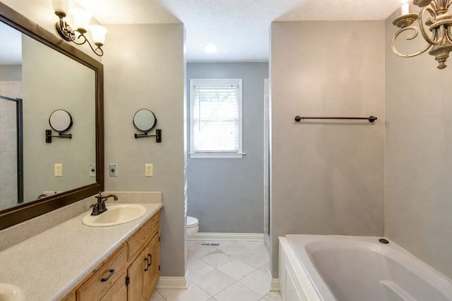 1006 Cynthia Trl, Goodlettsville, TN 37072