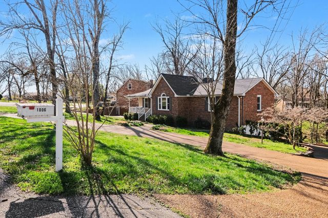 1006 Cynthia Trl, Goodlettsville, TN 37072