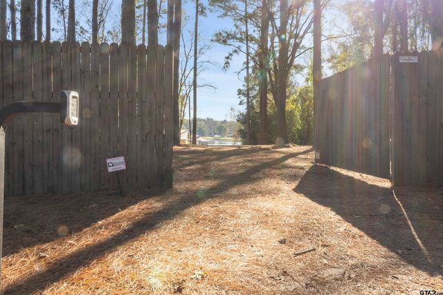 14131 Peninsula, Whitehouse, TX 75791