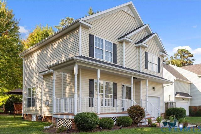 13324 Naylors Blue Ct, Chester, VA 23836