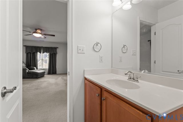 13324 Naylors Blue Ct, Chester, VA 23836