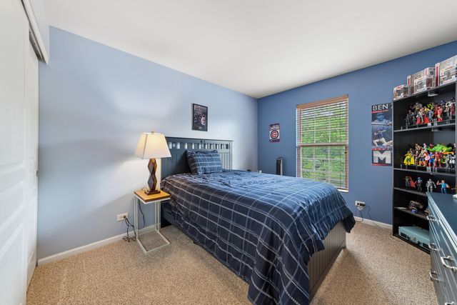 3109 Erika Lane, Carpentersville, IL 60110