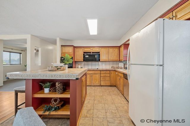 4502 E 16TH ST, Cheyenne, WY 82001