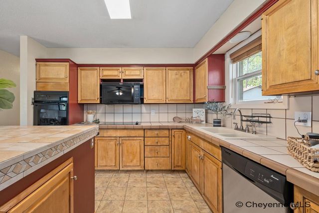 4502 E 16TH ST, Cheyenne, WY 82001