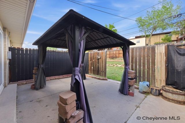 4502 E 16TH ST, Cheyenne, WY 82001
