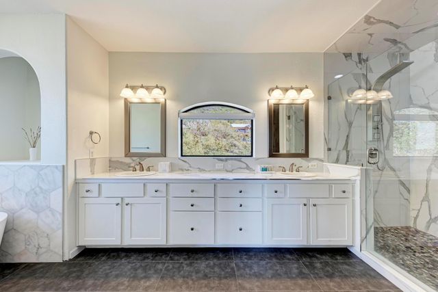 13803 Lake View DR, Austin, TX 78732