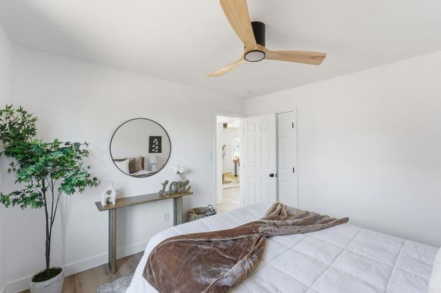 702 4 Oaklawn Avenue, Chula Vista, CA 91910