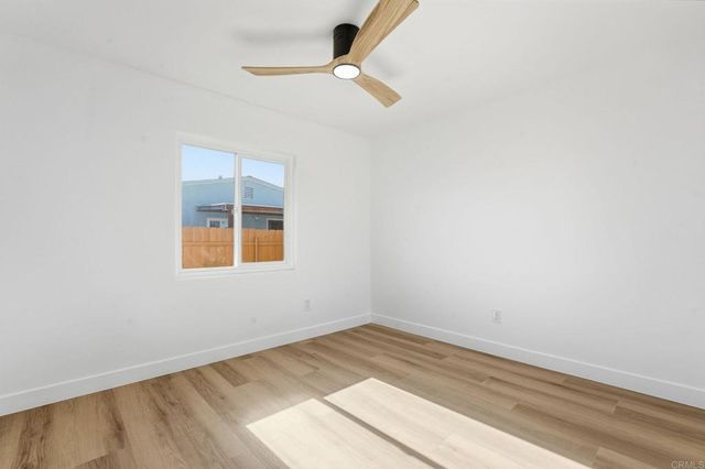 702 4 Oaklawn Avenue, Chula Vista, CA 91910