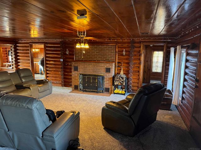 3657 E Houghton Lake Drive, Houghton Lake, MI 48629