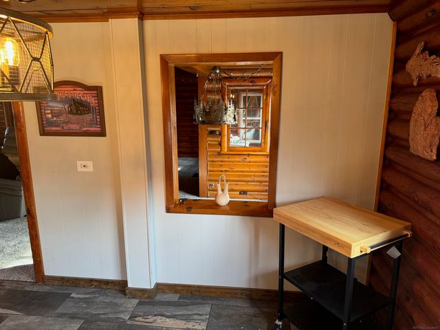 3657 E Houghton Lake Drive, Houghton Lake, MI 48629