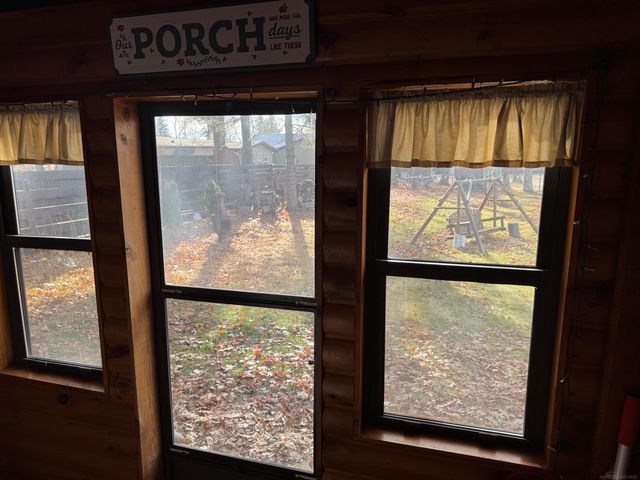 3657 E Houghton Lake Drive, Houghton Lake, MI 48629