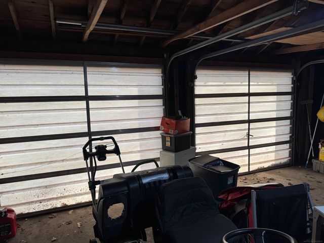 3657 E Houghton Lake Drive, Houghton Lake, MI 48629