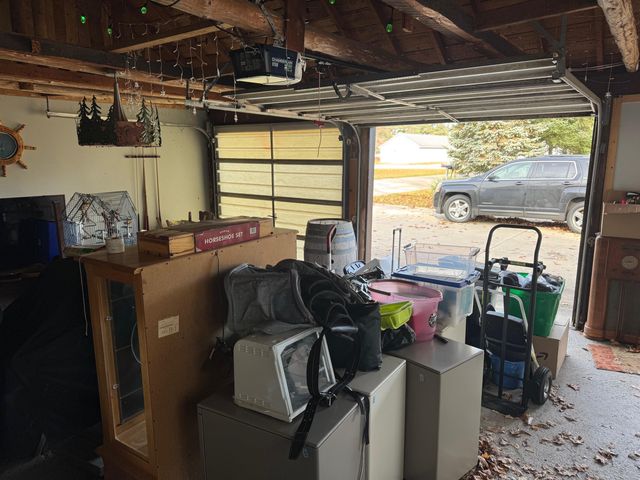 3657 E Houghton Lake Drive, Houghton Lake, MI 48629