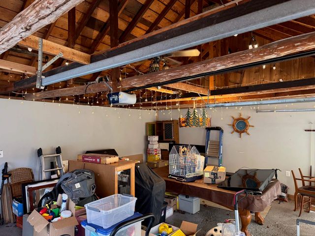 3657 E Houghton Lake Drive, Houghton Lake, MI 48629