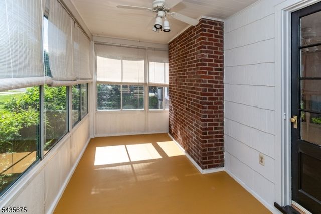 551 Winsor St, Bound Brook Boro, NJ 08805