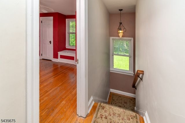 551 Winsor St, Bound Brook Boro, NJ 08805