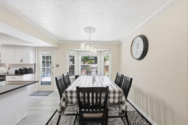 211 Rosehill Road, Reynoldsburg, OH 43068