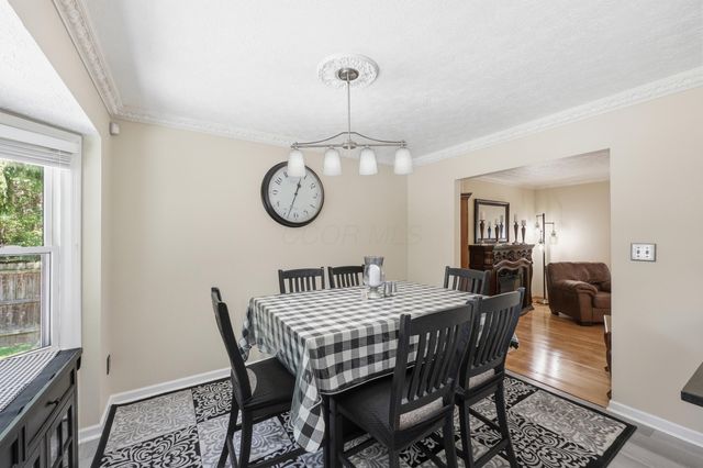 211 Rosehill Road, Reynoldsburg, OH 43068
