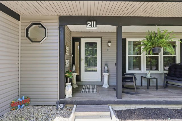 211 Rosehill Road, Reynoldsburg, OH 43068